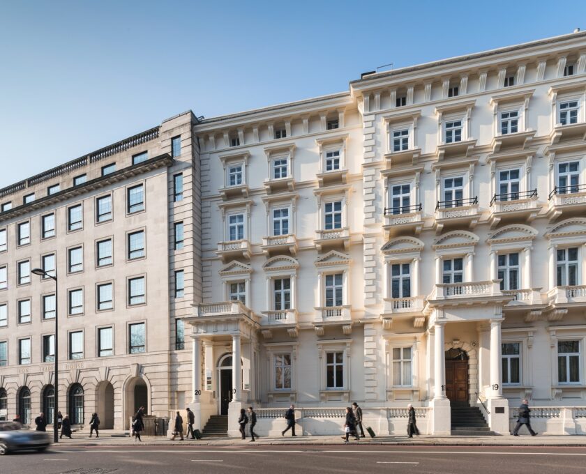 19-20 Grosvenor Place by Architectural Photographer Joas Souza